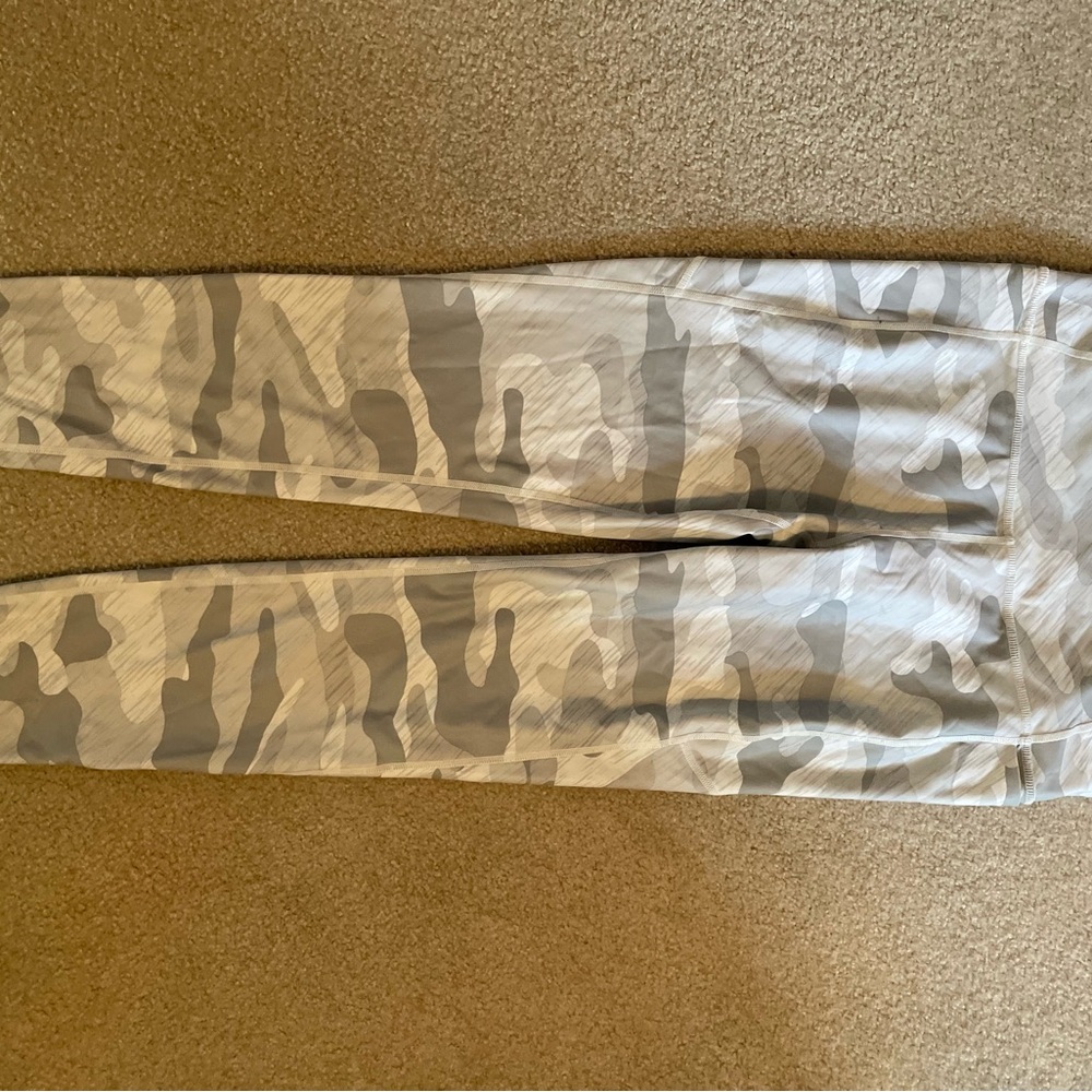 White and gray camo leggings. Women’s